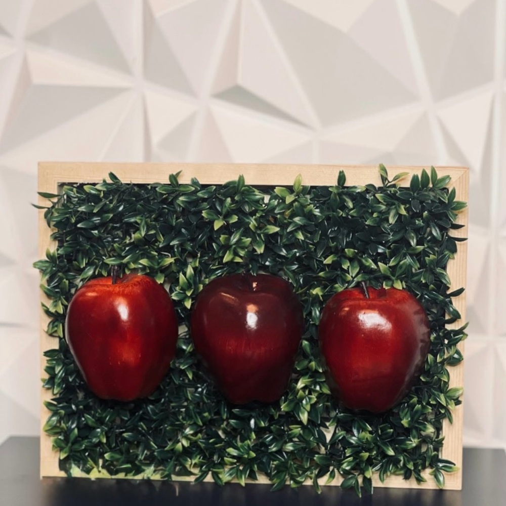 Red Apple Wall Art Decor